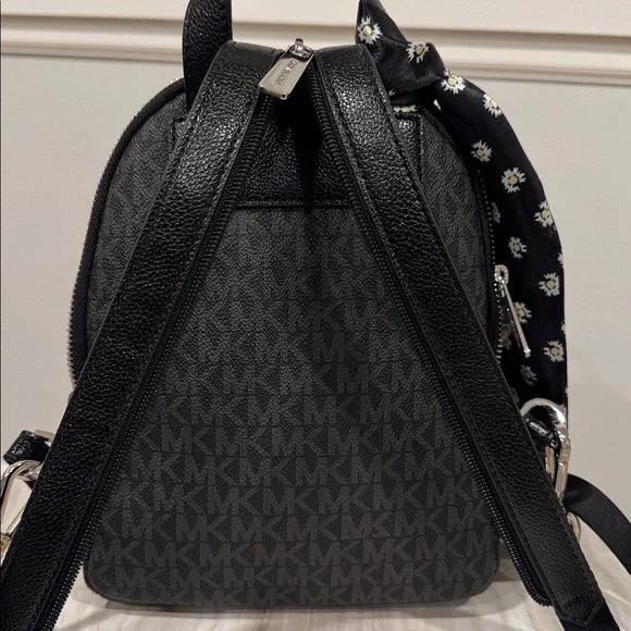 Michael Kors Backpack Erin Signature Backpack - Picture 7 of 17